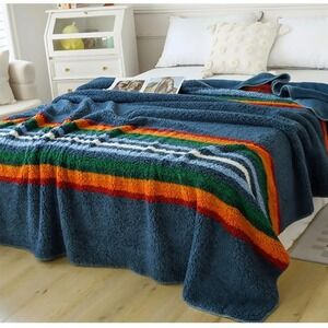 PENDLETON SHERPA FLEECE BLANKET‎ KING 112"x92" SERAPE STRIPE BLUE